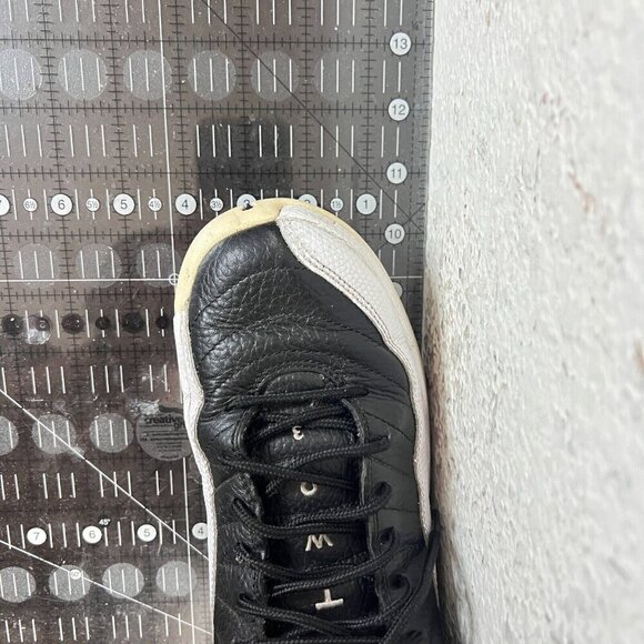 Nike Air Jordan 12 Retro Playoff Youth Size 6.5Y Women 8 308305-004 Black Shoes - Picture 14 of 14